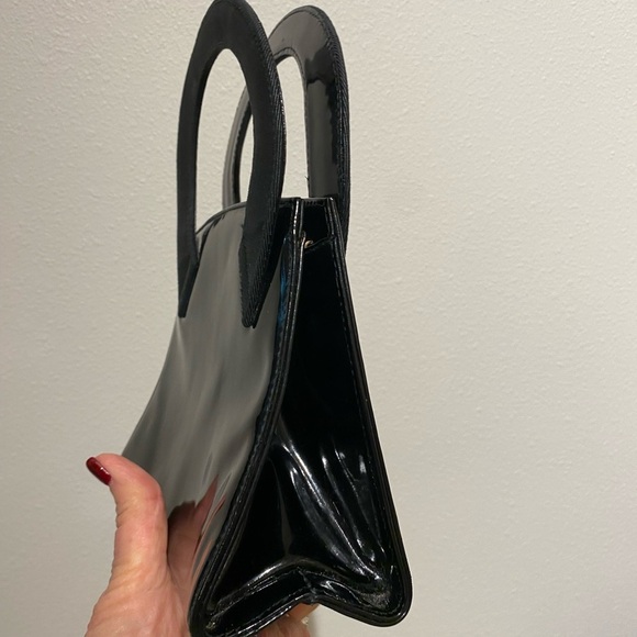 Salvatore Ferragamo Black Patent Leather Small Hand Bag Authentic Classic - Picture 3 of 16